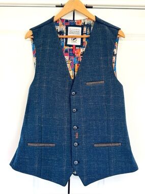 A Fish Named Fred Waistcoat Vest Navy Blue Knit Luxury Italy Size 44